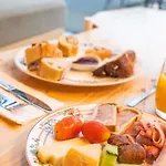 Hotel Greet Mulhouse 3*
