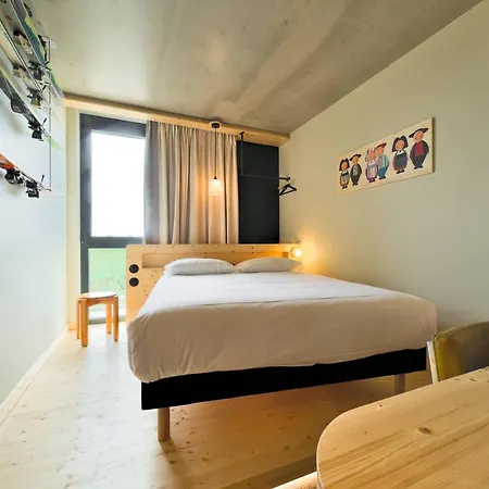 Greet Mulhouse 3* Cernay