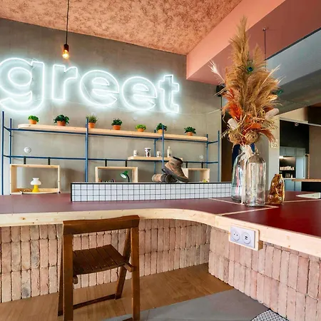 Greet Mulhouse Hotel Cernay (Haut-Rhin)