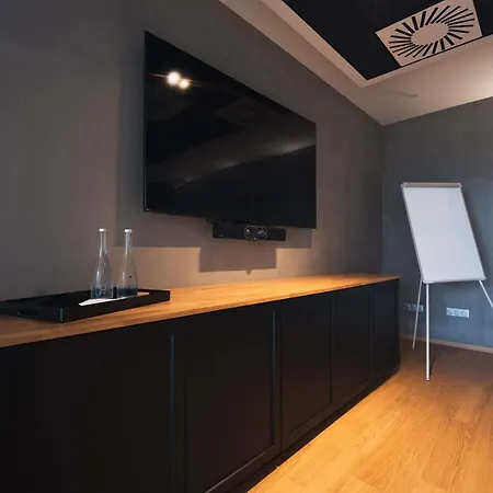 Hotel Greet Mulhouse 3*